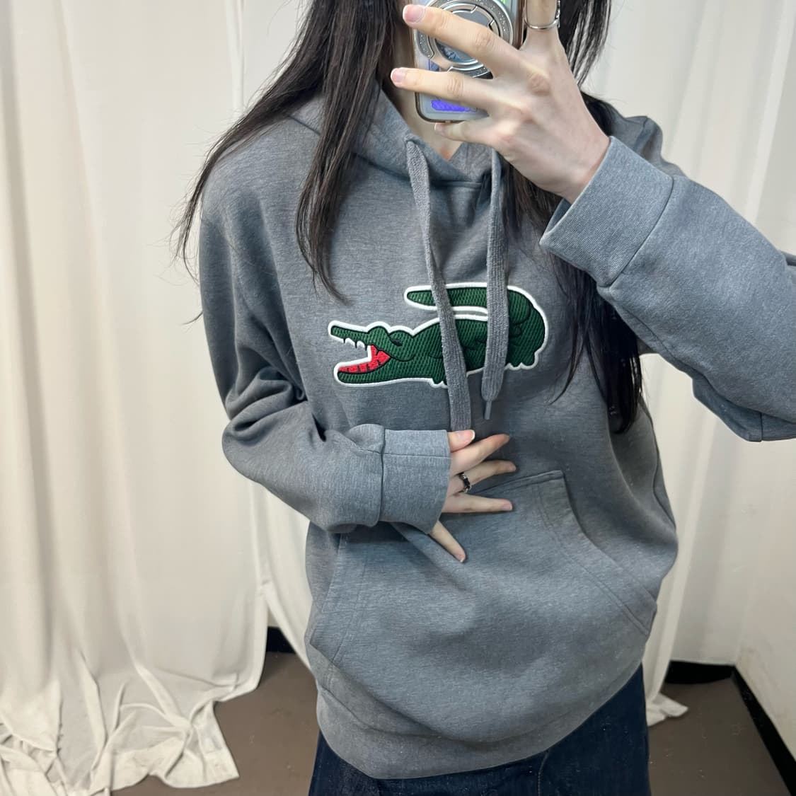 Lacoste grey big logo hoodie (미세이염) 상품이미지3