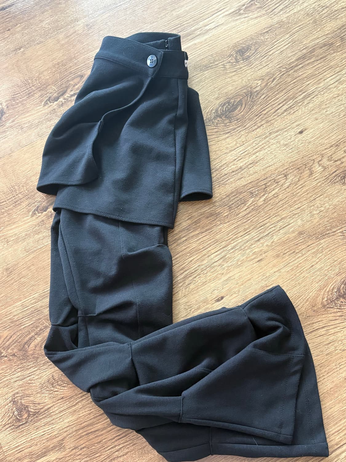 오호스 랩오버 턱팬츠 스커트팬츠 블랙 S 사이즈ㅐ 상품이미지2