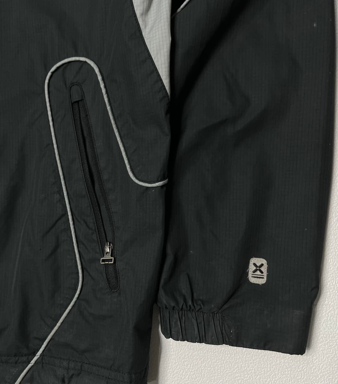 나이키 올드스쿨 블랙 바람막이 상품이미지5