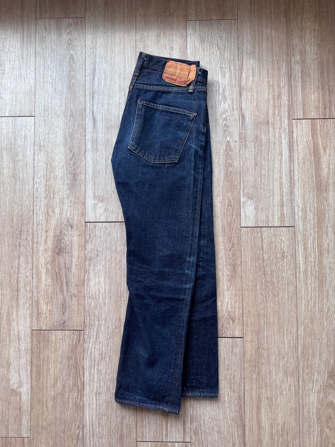 레졸루트 710 / 29 인치 상품이미지1