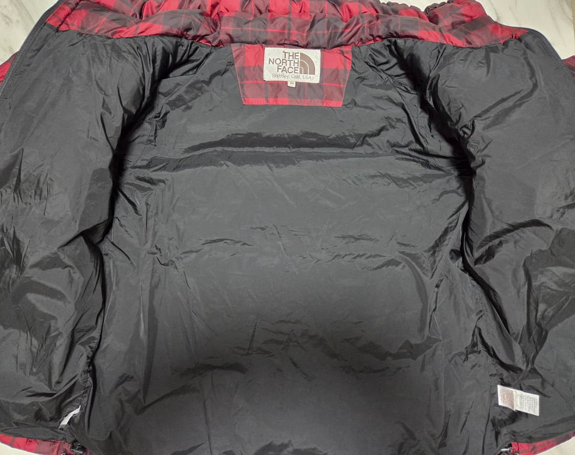 노스페이스 여성 체크 700 구스다운 눕시 패딩 상품이미지3