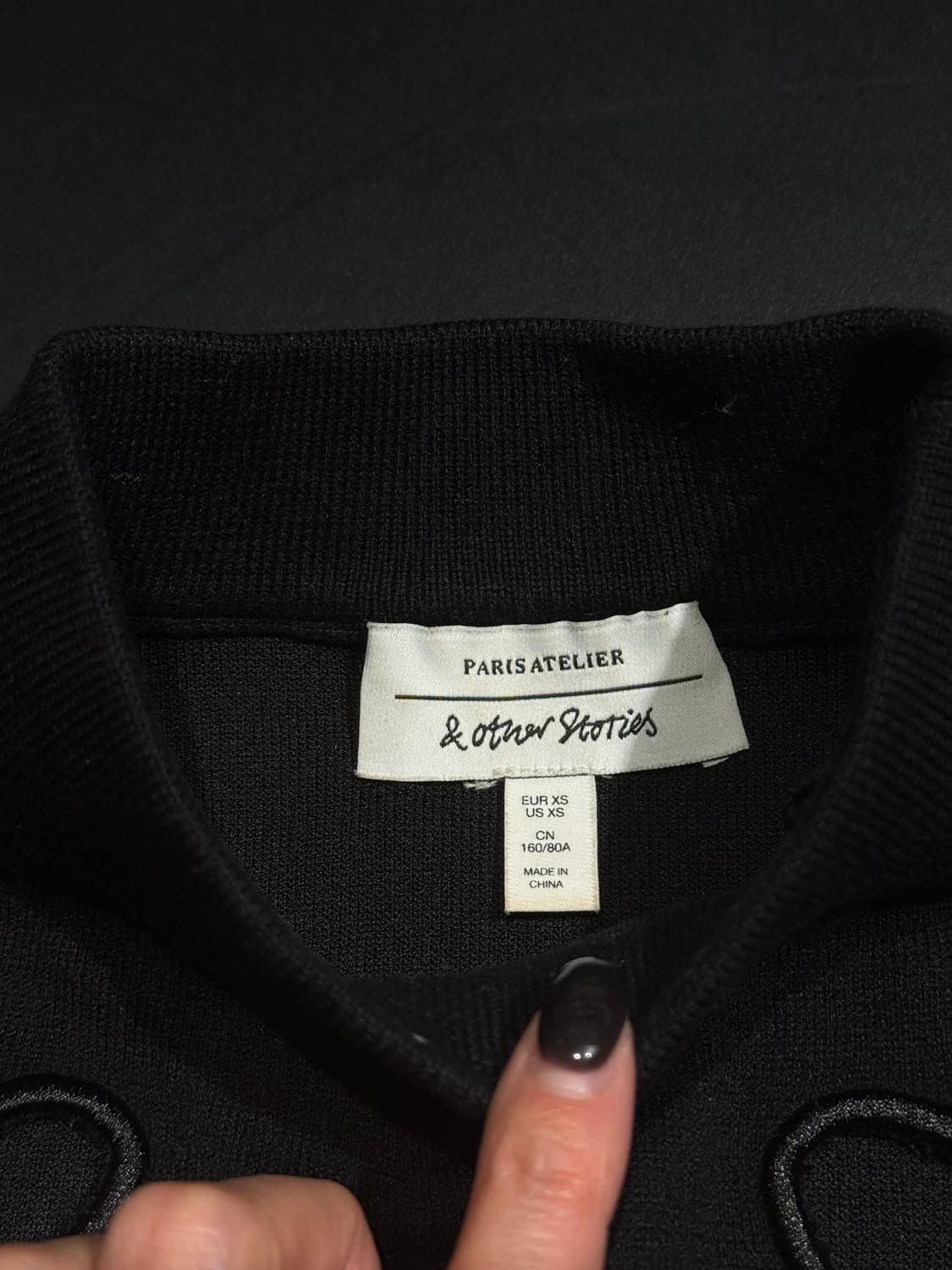 & Other Stories 하트 니트 블랙 XS 상품이미지4