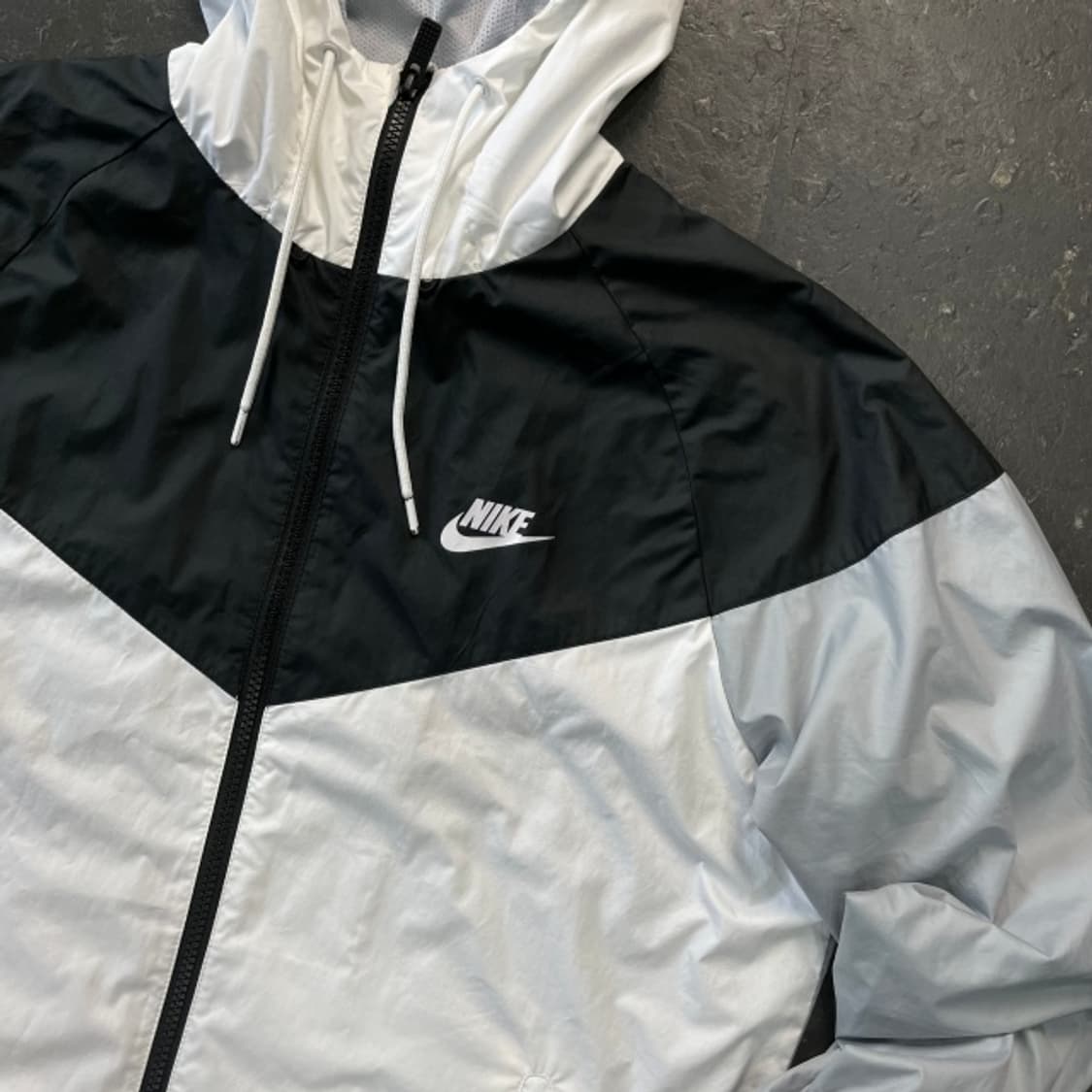 100 나이키 윈드러너 바람막이  상품이미지2