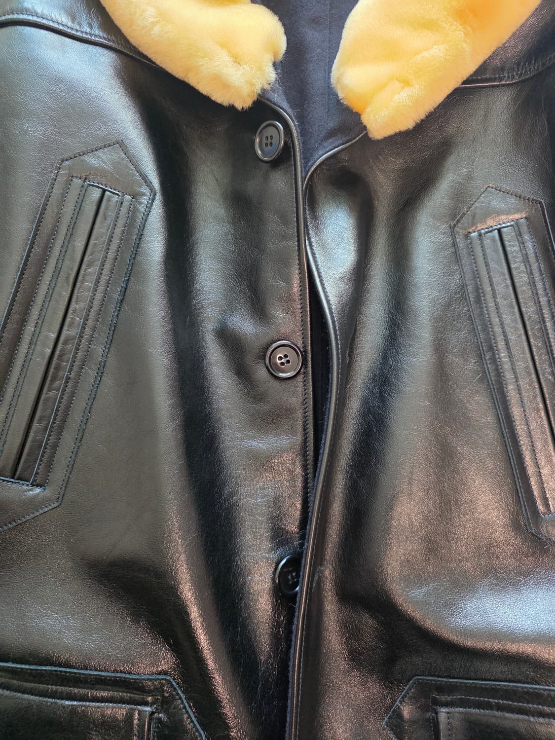 아카펠라클로딩 가죽 숄 칼라 코트 44사이즈 판매 상품이미지2