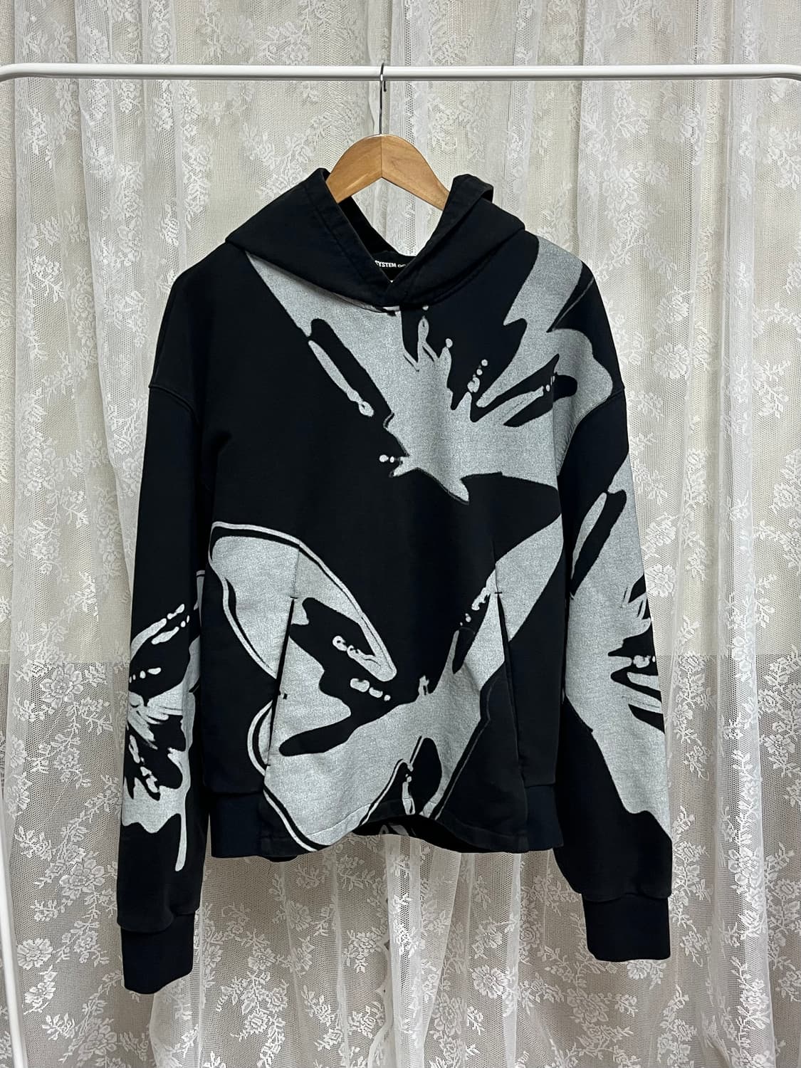 100) 한섬 시스템 옴므 후드 티셔츠 블랙 상품이미지1