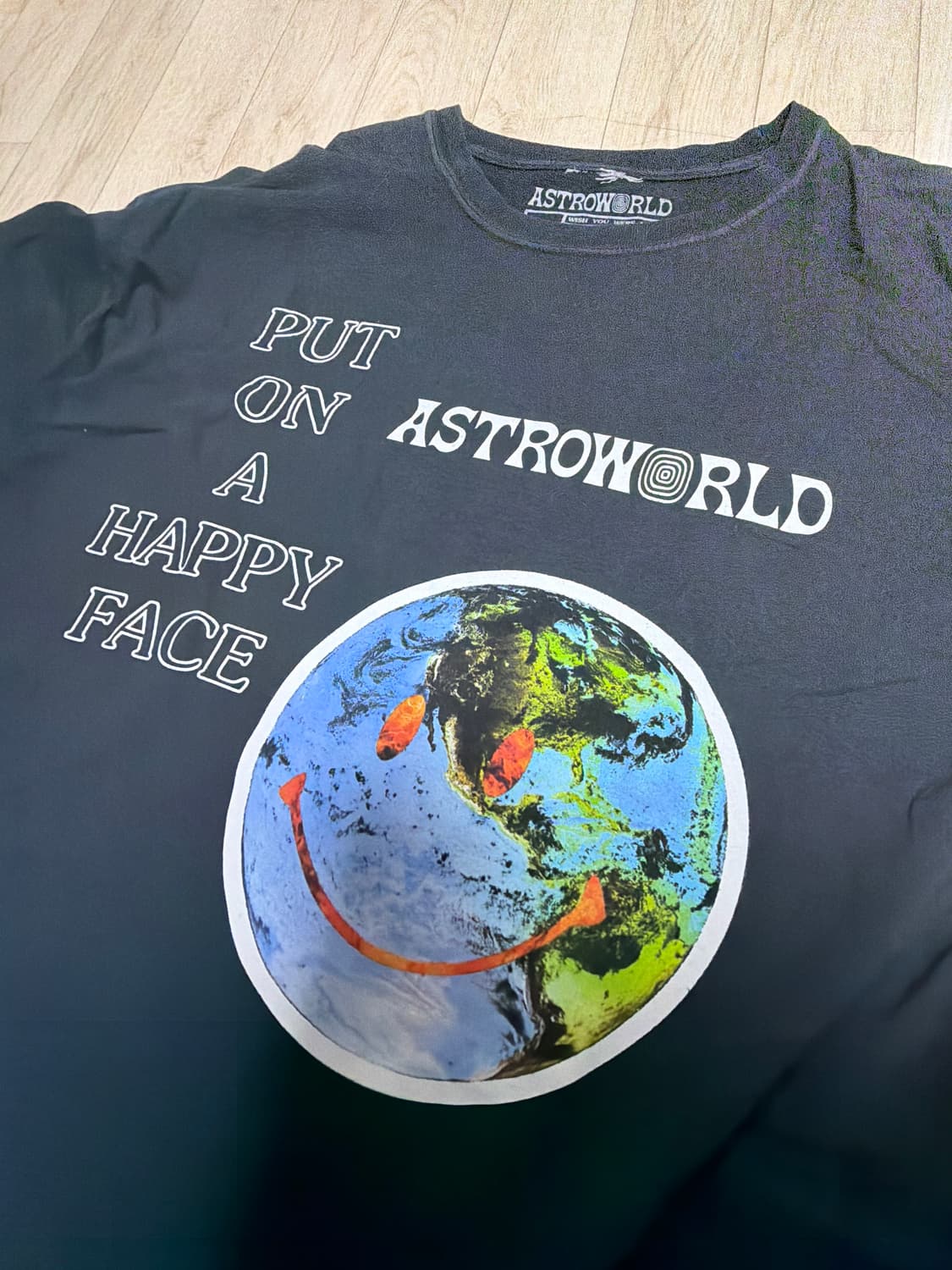 트레비스스캇 머천 아스트로월드 XL 상품이미지1