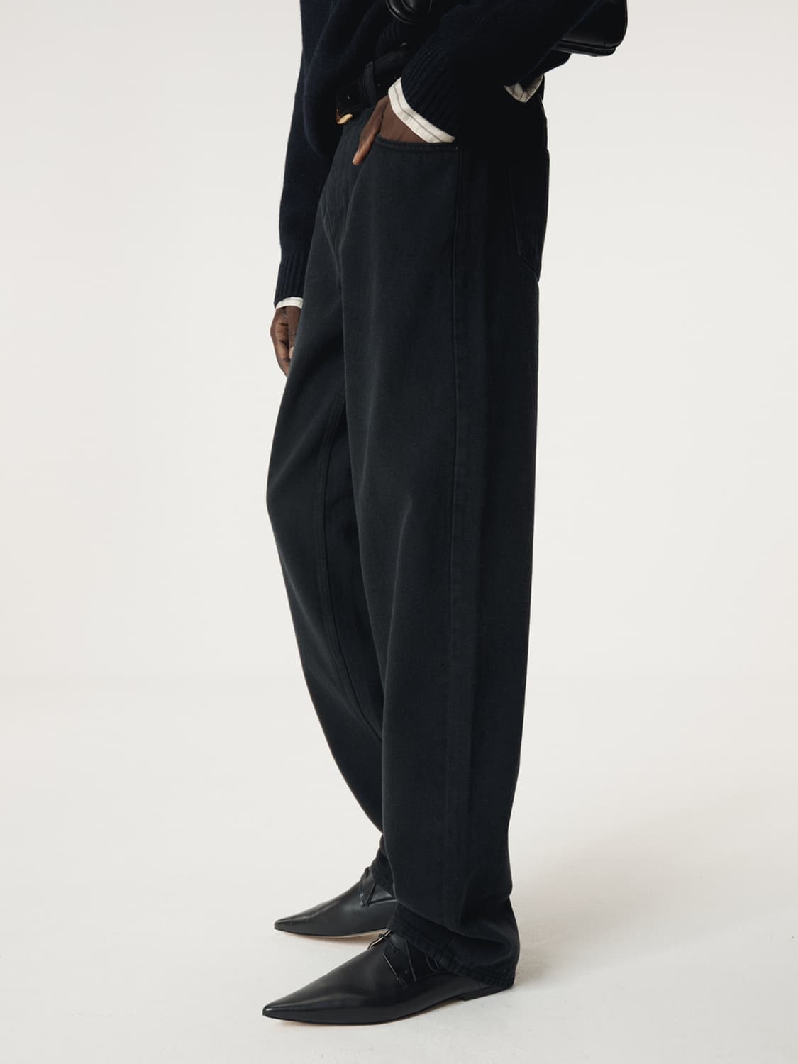 렉토 25FW 루즈핏 데님 팬츠 블랙 상품이미지2