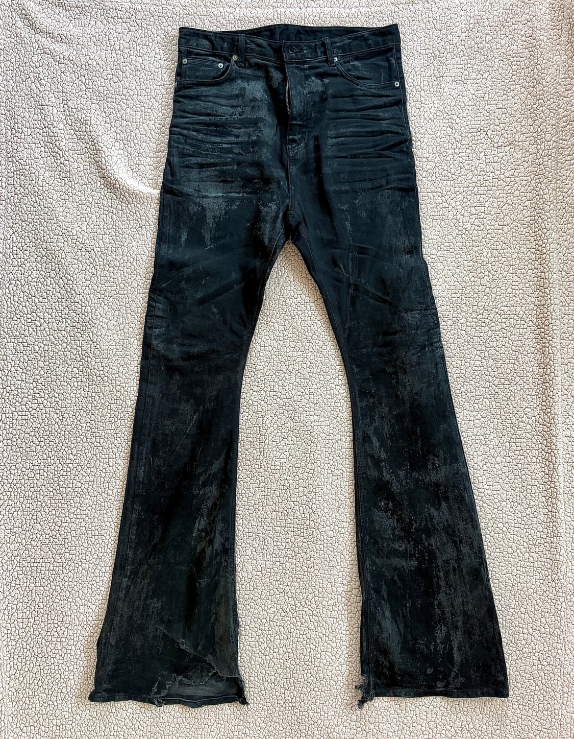 에모스탠스 클럽 펜타그램 플레어 진 샘플 제품 상품이미지2