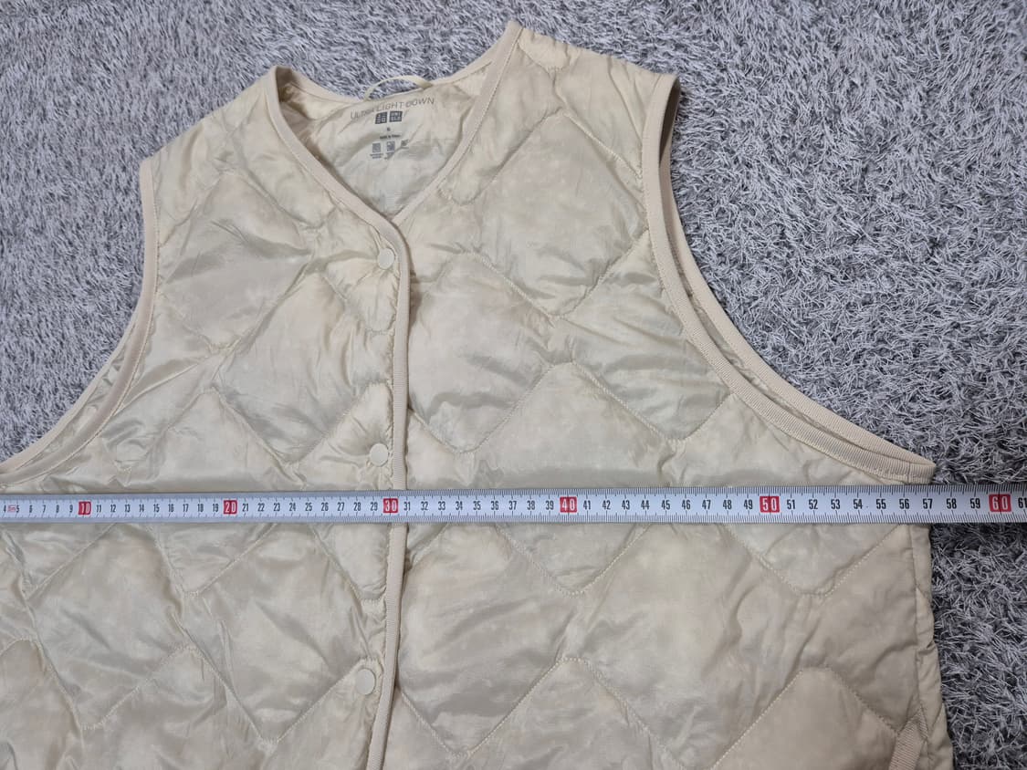 유니클로 여성 경량 다운 롱패딩 조끼 M 상품이미지9