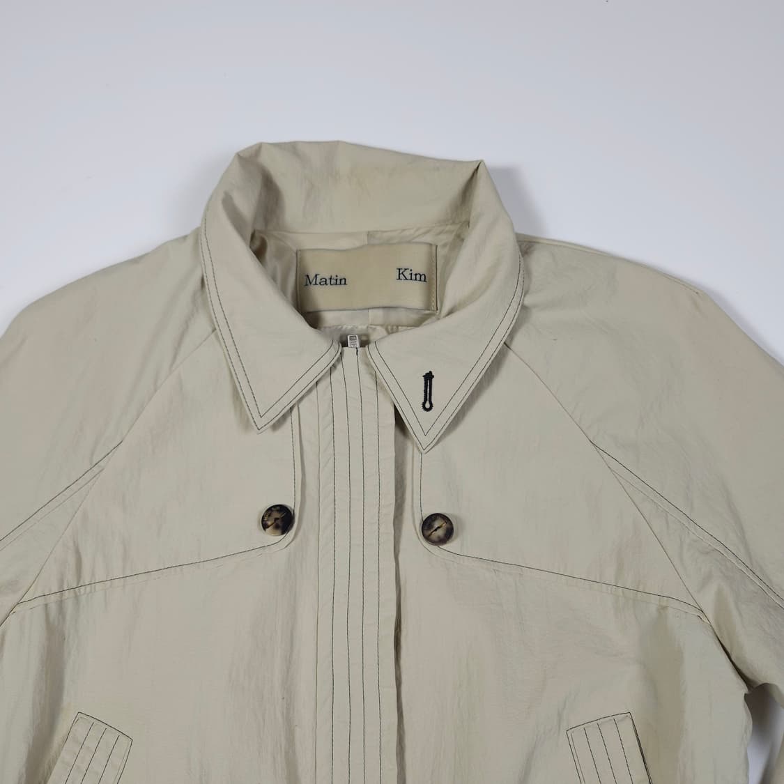 마뗑킴 베이지 봄버 자켓 상품이미지2