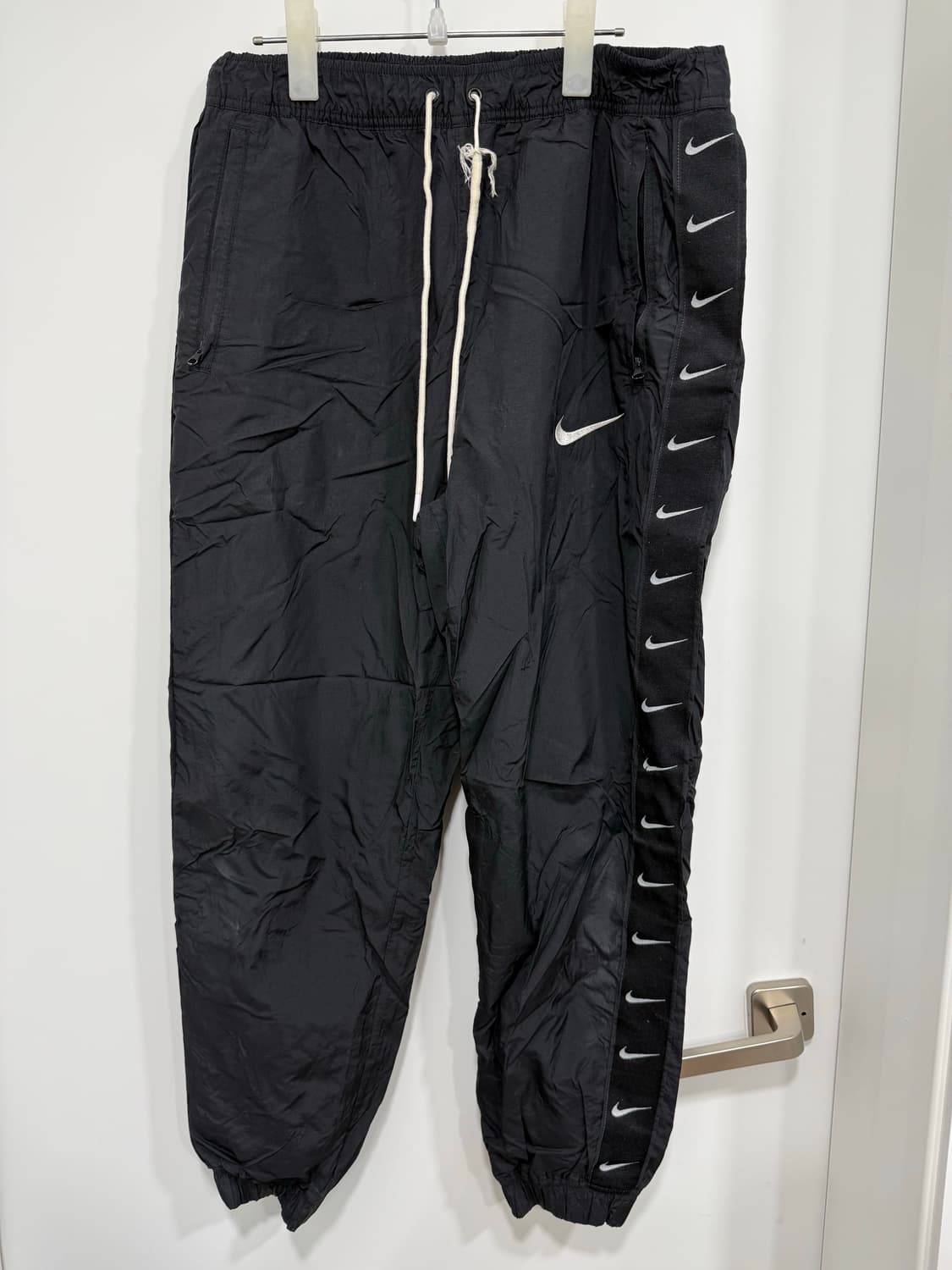 나이키 트랙팬츠 상품이미지1