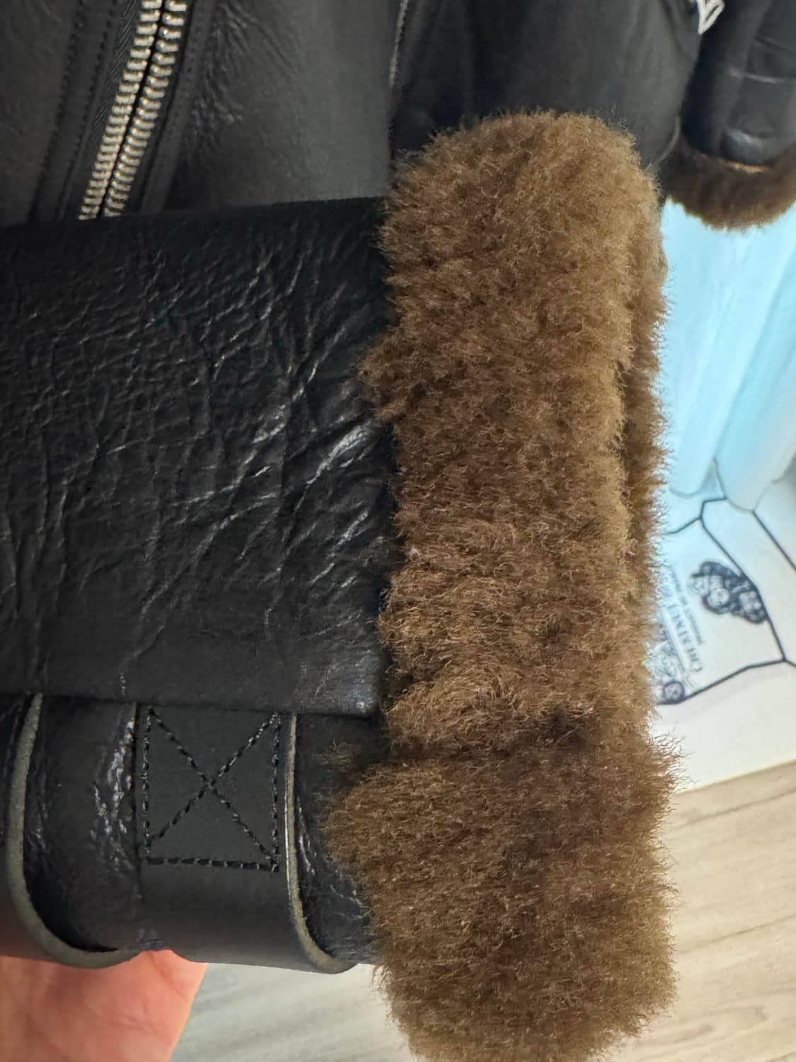 아크네 무스탕 상품이미지7