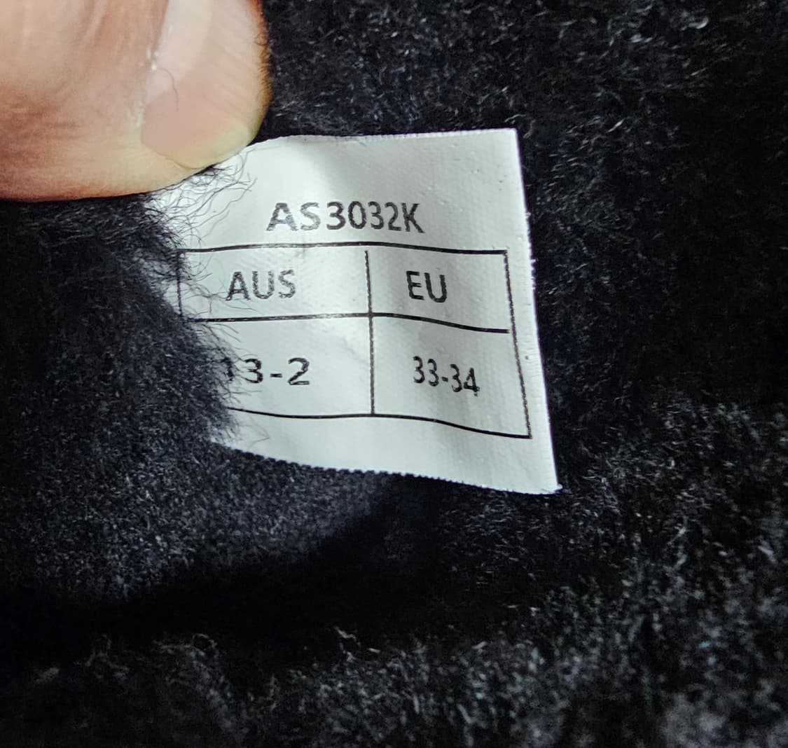 UGG 어그 부츠 클리어 블랙  EU33-34 (200-210) 상품이미지5