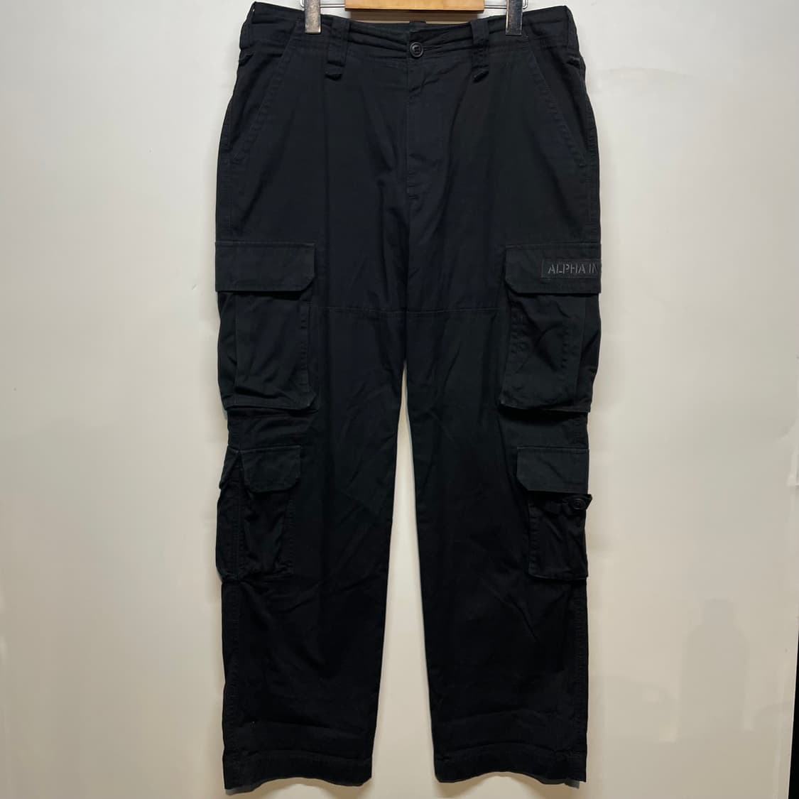 알파인더스트리 블랙 카고 바지 상품이미지1