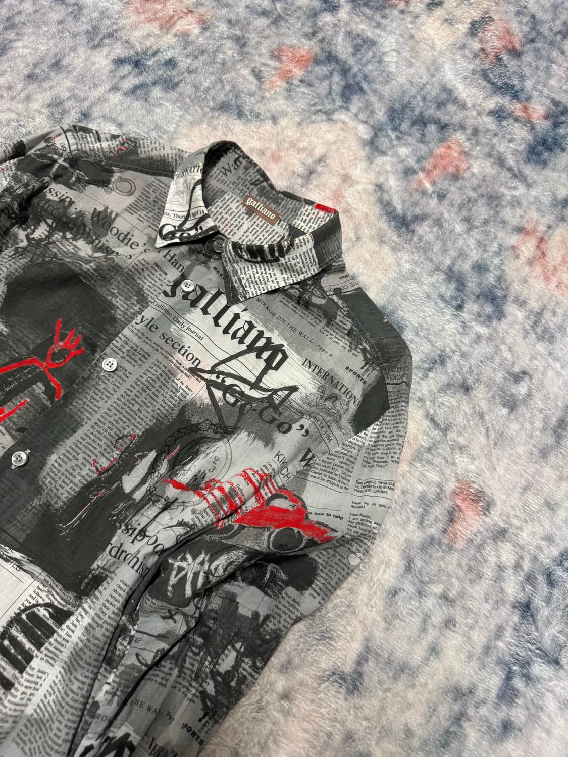 John galliano archive newspaper shirts 상품이미지4