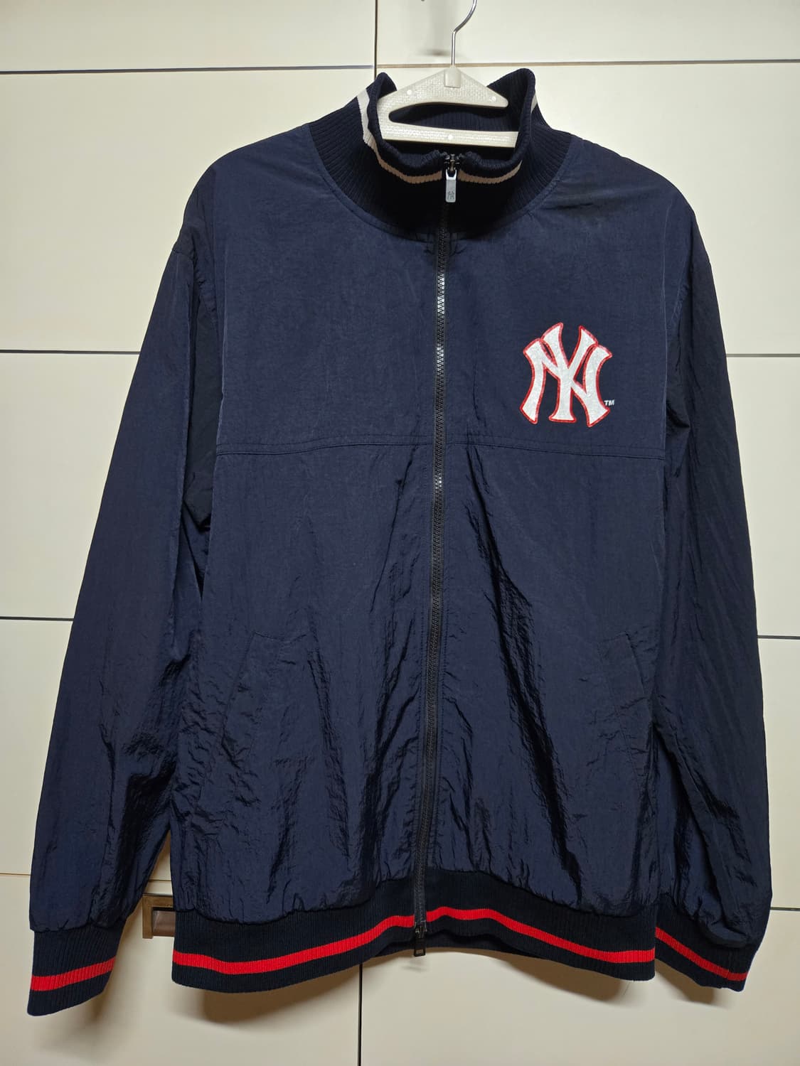 MLB 빅로고 바람막이 자켓  상품이미지1