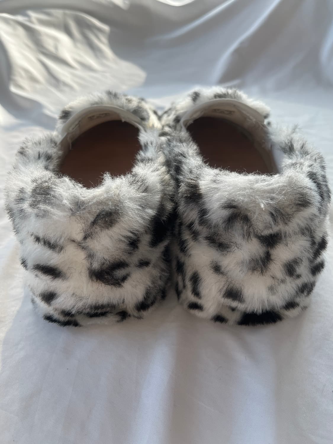 Sandy Liang X Vans 샌디리앙 반스 레오파드 퍼 슬립온 상품이미지9