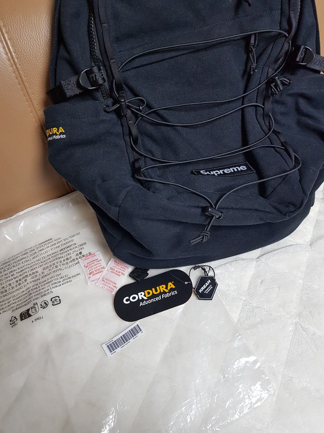 슈프림 백팩 블랙 25SS 상품이미지9