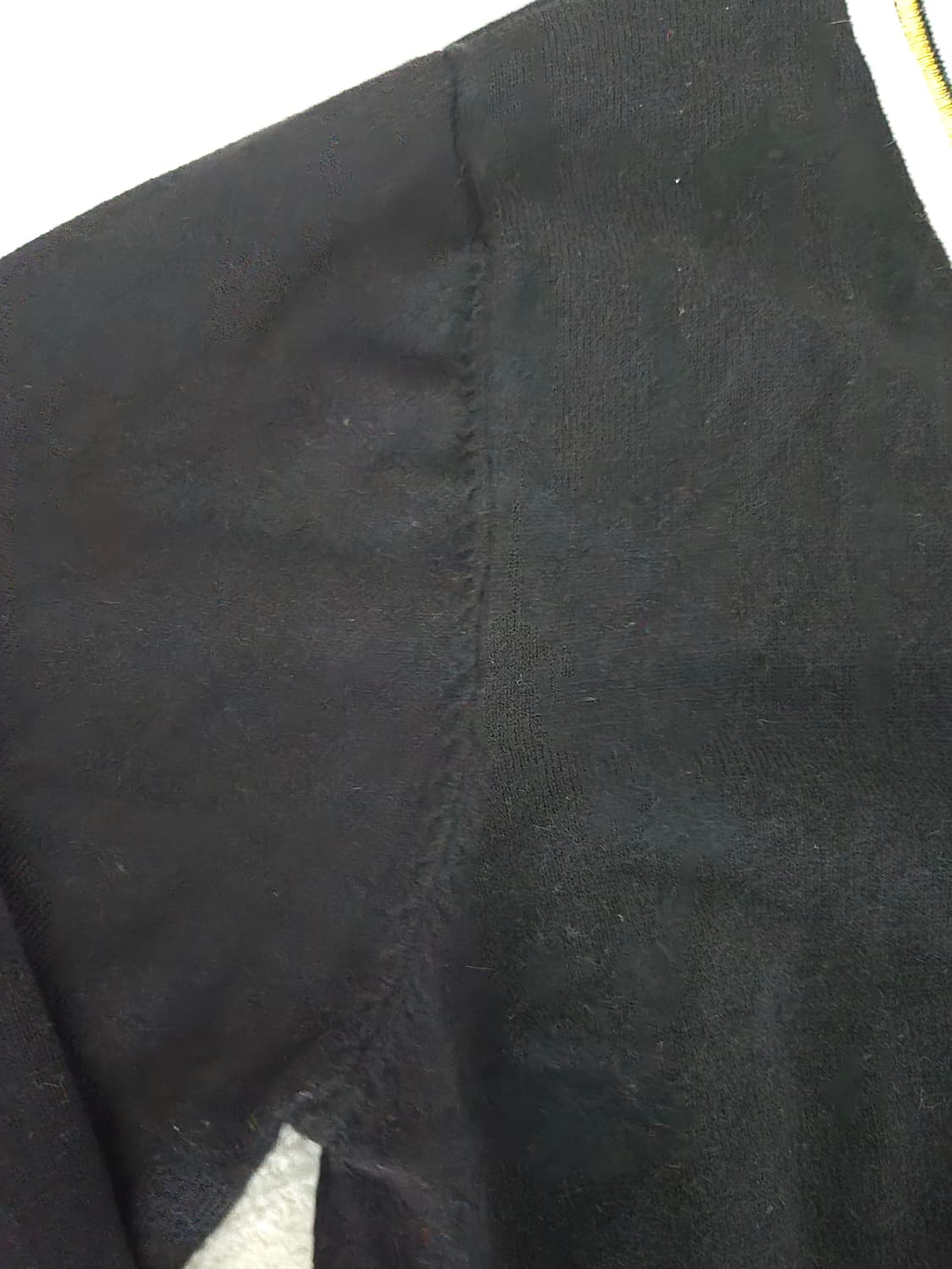 구찌 블랙 꿀벌 자수 가디건 상품이미지7