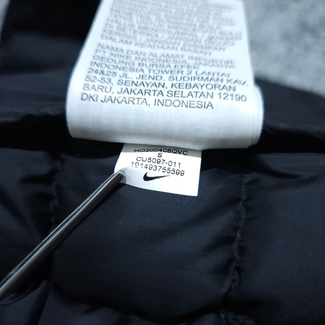 나이키) S 여자 스우시 윈드러너 패딩조끼 / 왕눈이샵 상품이미지10