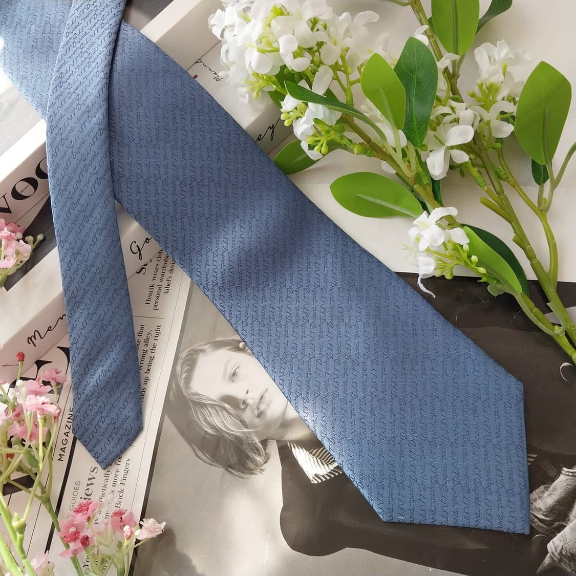 에스.티. 듀퐁 실크 로고 패턴 넥타이 8.7cm A+등급 K2357 상품이미지3