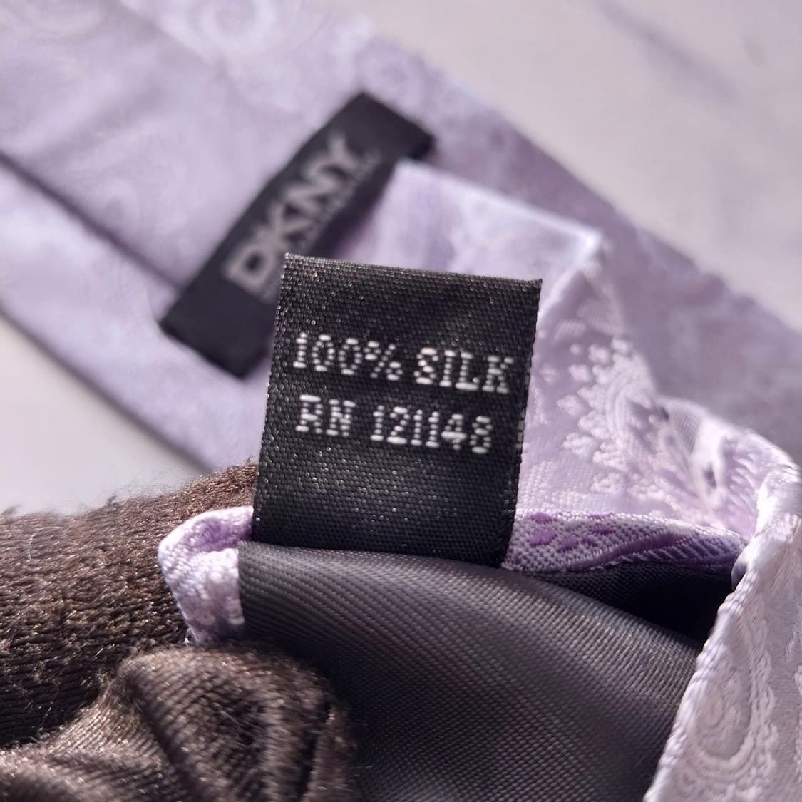 디케이엔와이 넥타이 연보라 페이즐리 9.4cm A+등급 K1984 상품이미지10