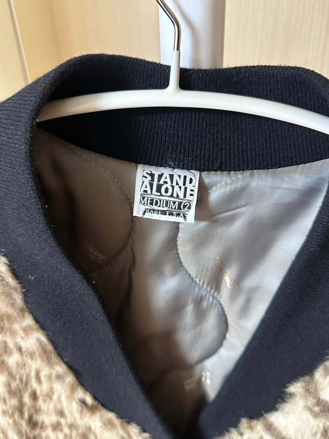 스탠드얼론 양가죽 레오파드 자켓 상품이미지3