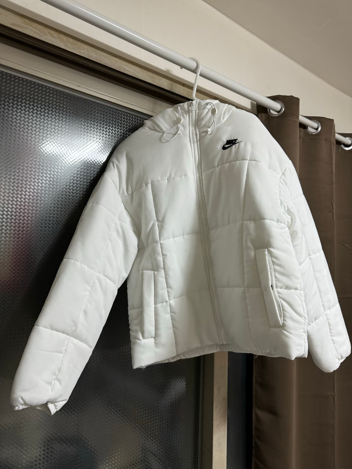 나이키 써마핏 패딩 루즈 후드 재킷 상품이미지3