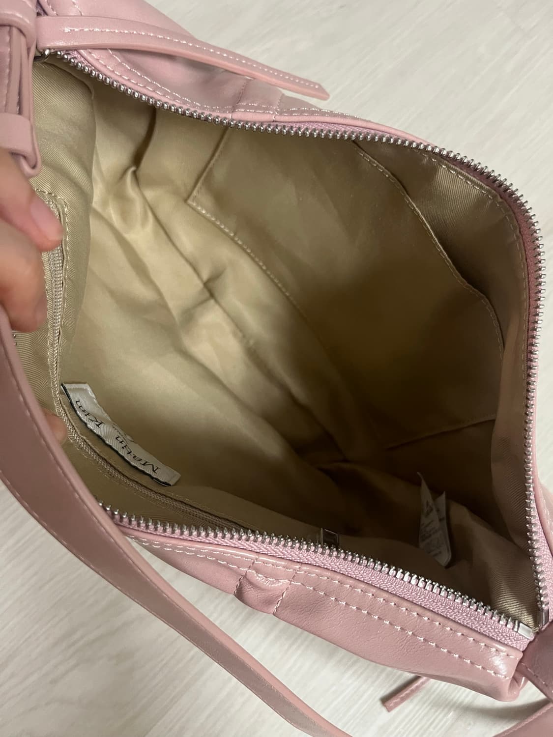 마뗑킴 하브 셔링 리본 라운드백 상품이미지3