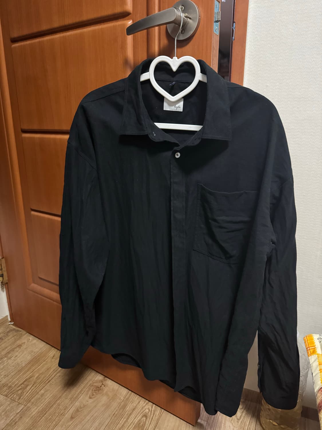 <거의 새것> [L] 다이아몬드 레이라 셔츠 검정 상품이미지6