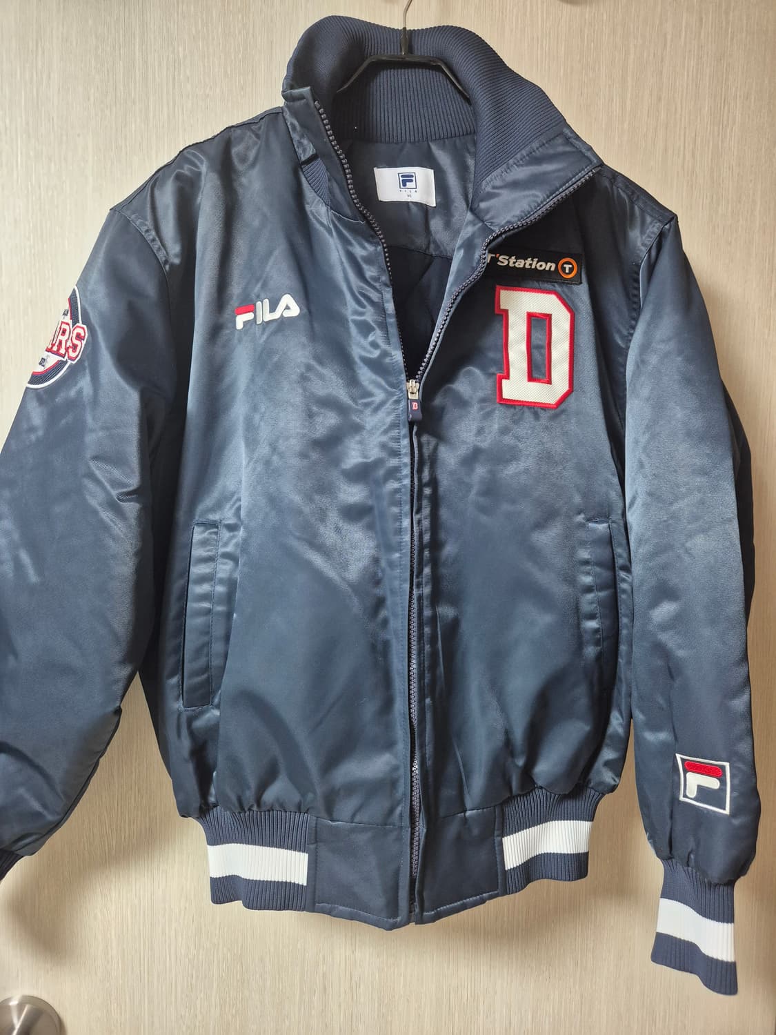 FILA 두산베어스 휠라  점퍼 동계점퍼 스타디움 야구점퍼 95 상품이미지1