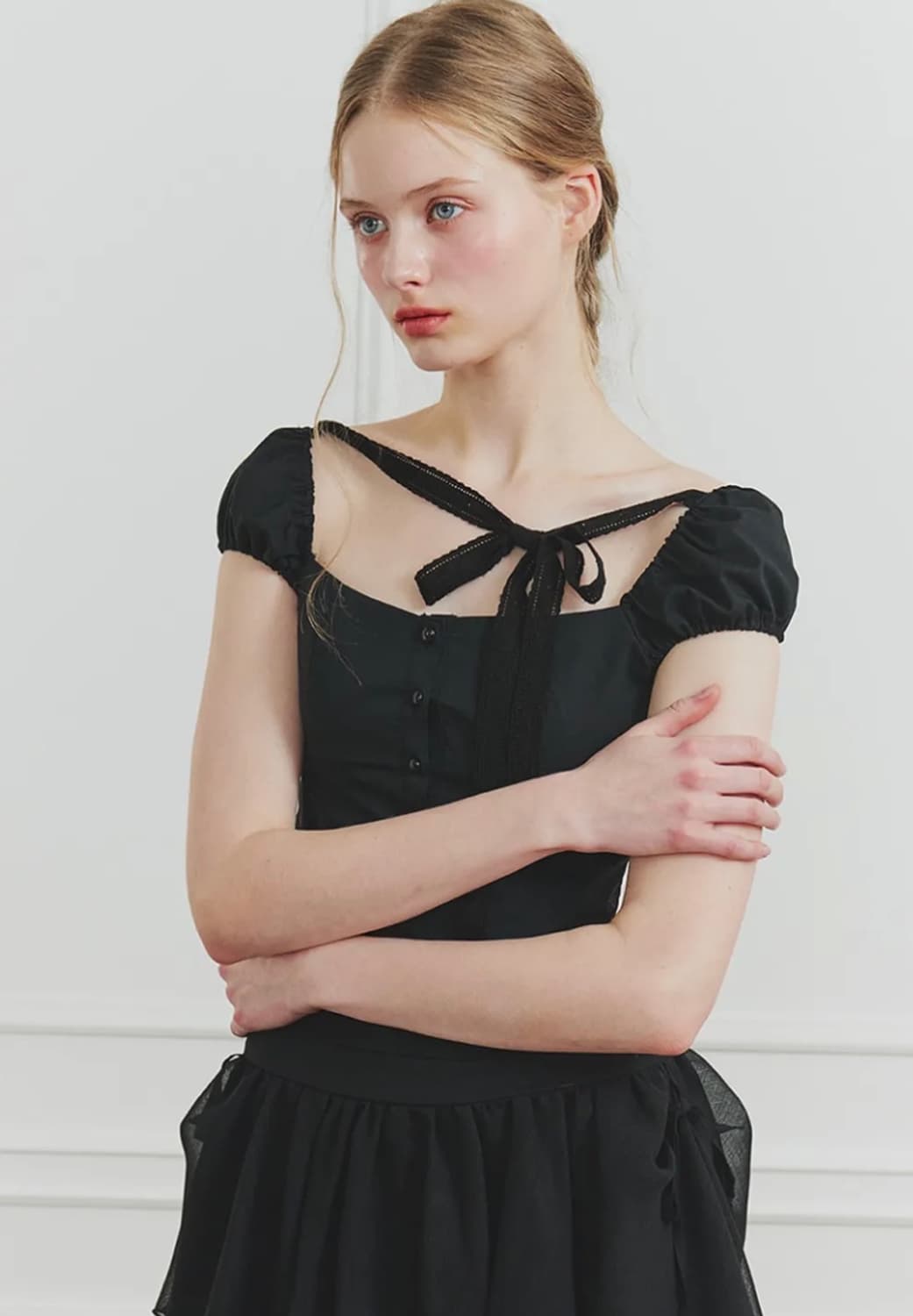 페인오어플레져 WENDY RIBBON BLOUSE black 상품이미지2