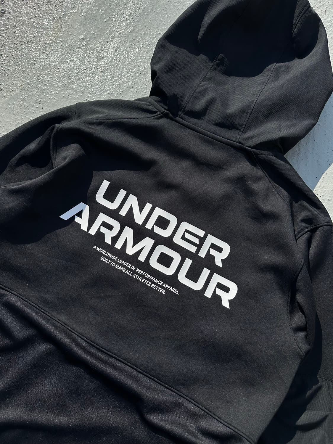 언더아머 블랙 후드티 기능성 상품이미지1