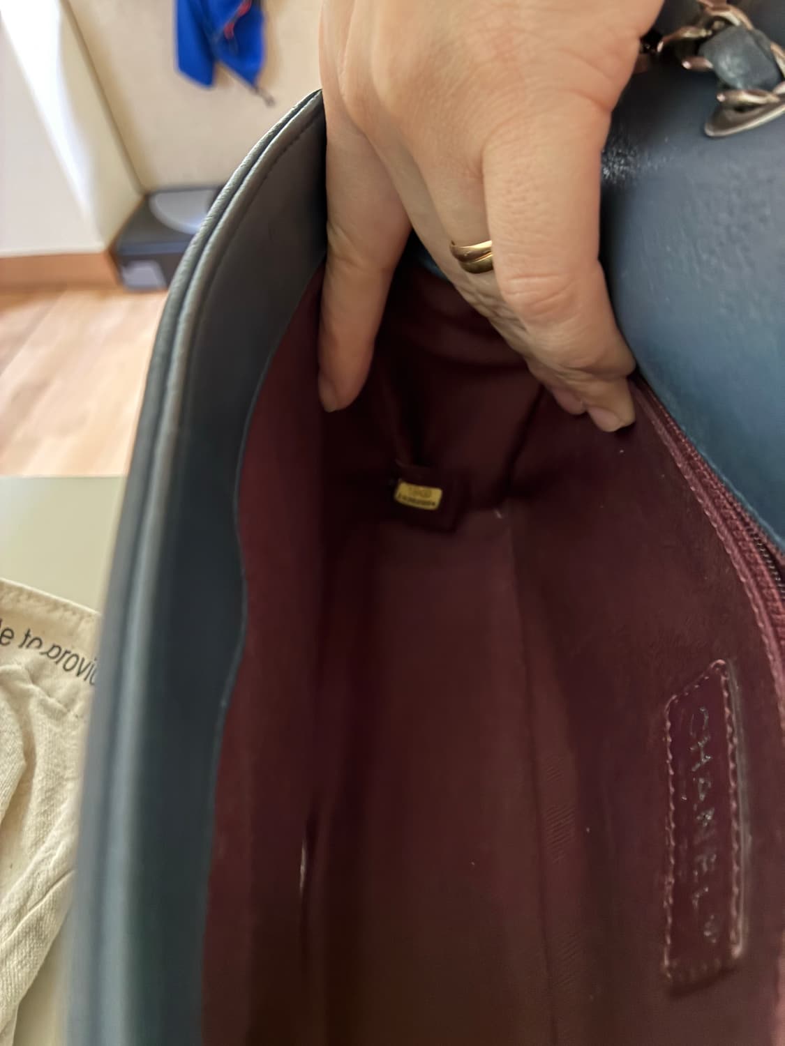 샤넬 클래식 플랩백 블랙 블루 램스킨 은장 상품이미지7