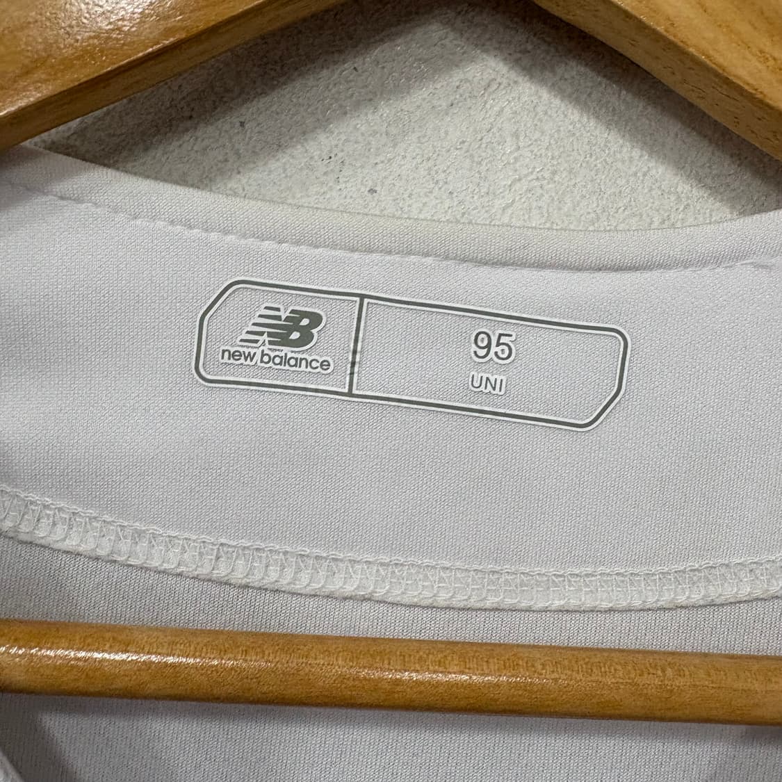 뉴발란스 KT 위즈 배정대 유니폼 상품이미지3