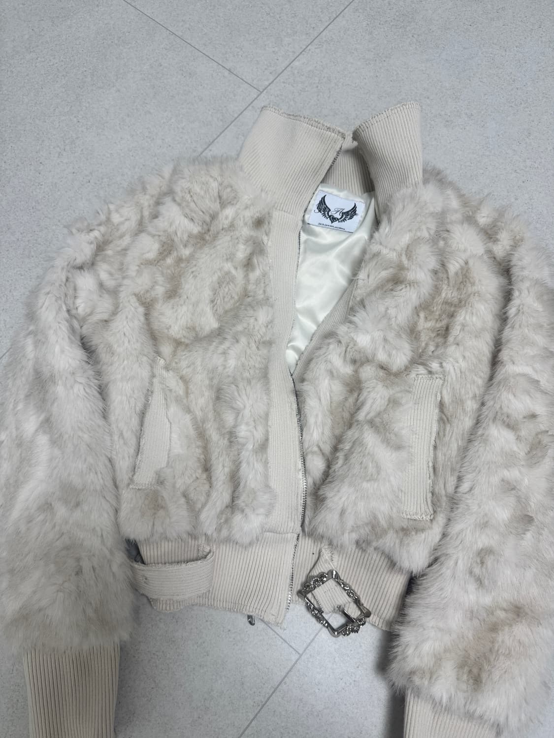 길라아카이브 퍼 집업 자켓 상품이미지2