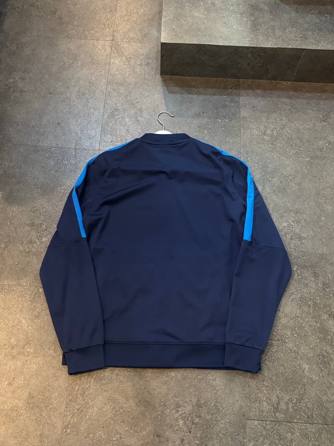 나이키 드라이핏 트레이닝 져지 집업 110사이즈 상품이미지3