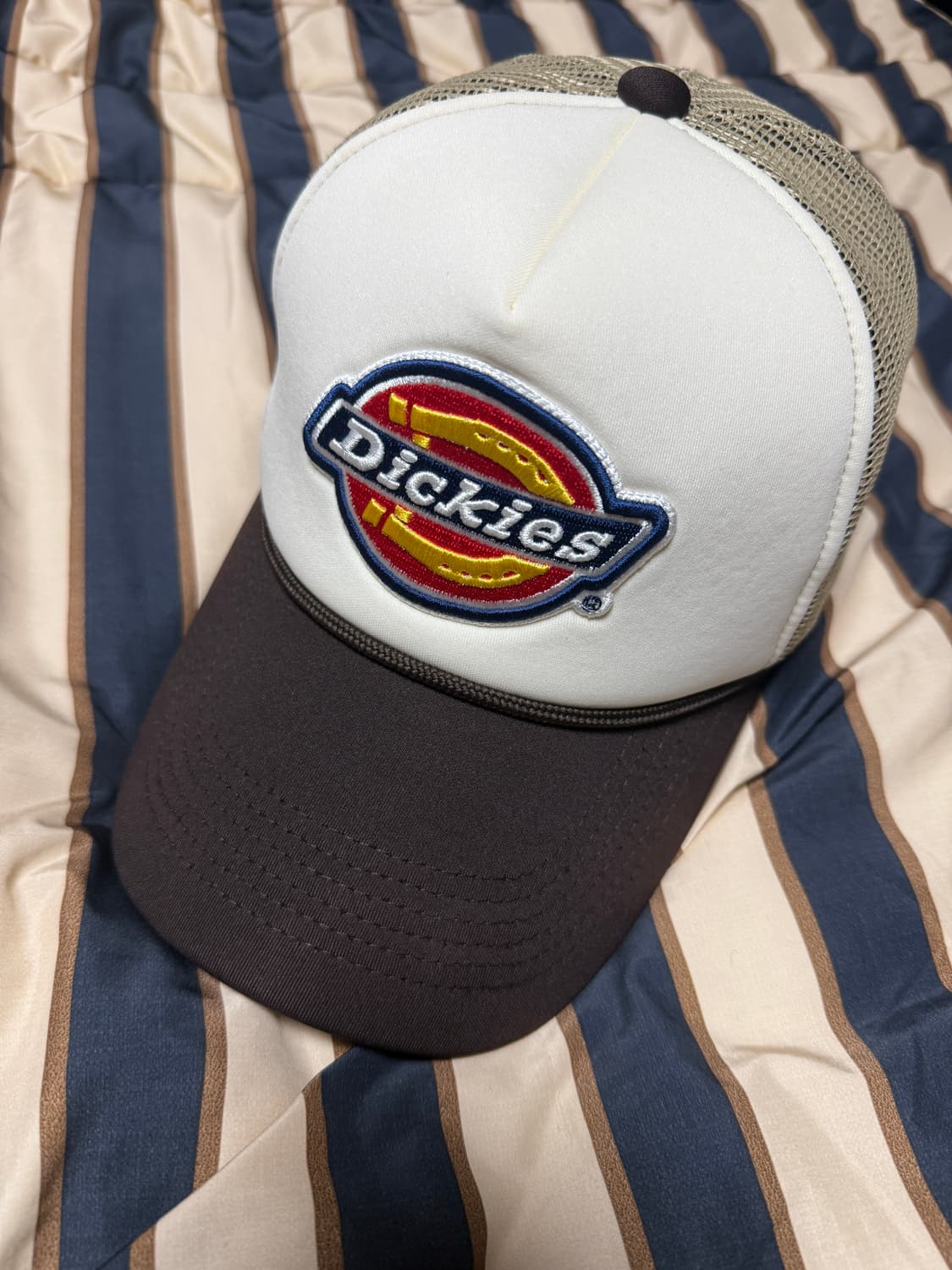 디키즈 빅로고 트러커 메쉬 캡 브라운 상품이미지2