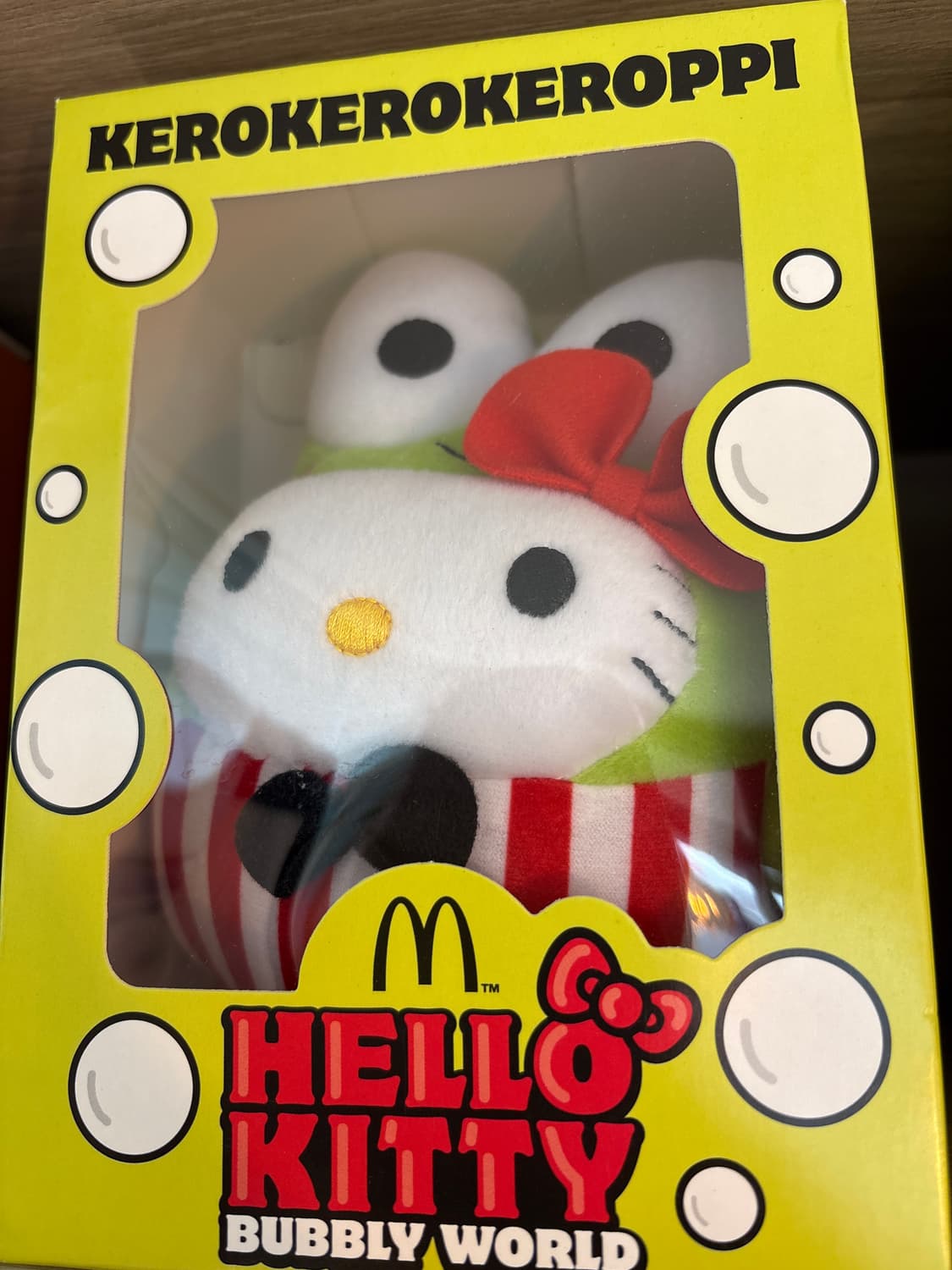 헬로키티 맥도날드 콜라보 상품이미지1