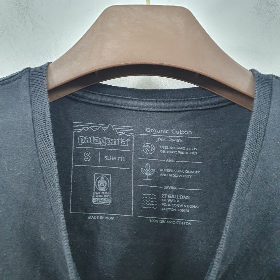 S 파타고니아 남성 블랙 데일리 로고 기본 면 반팔티셔츠 상품이미지3