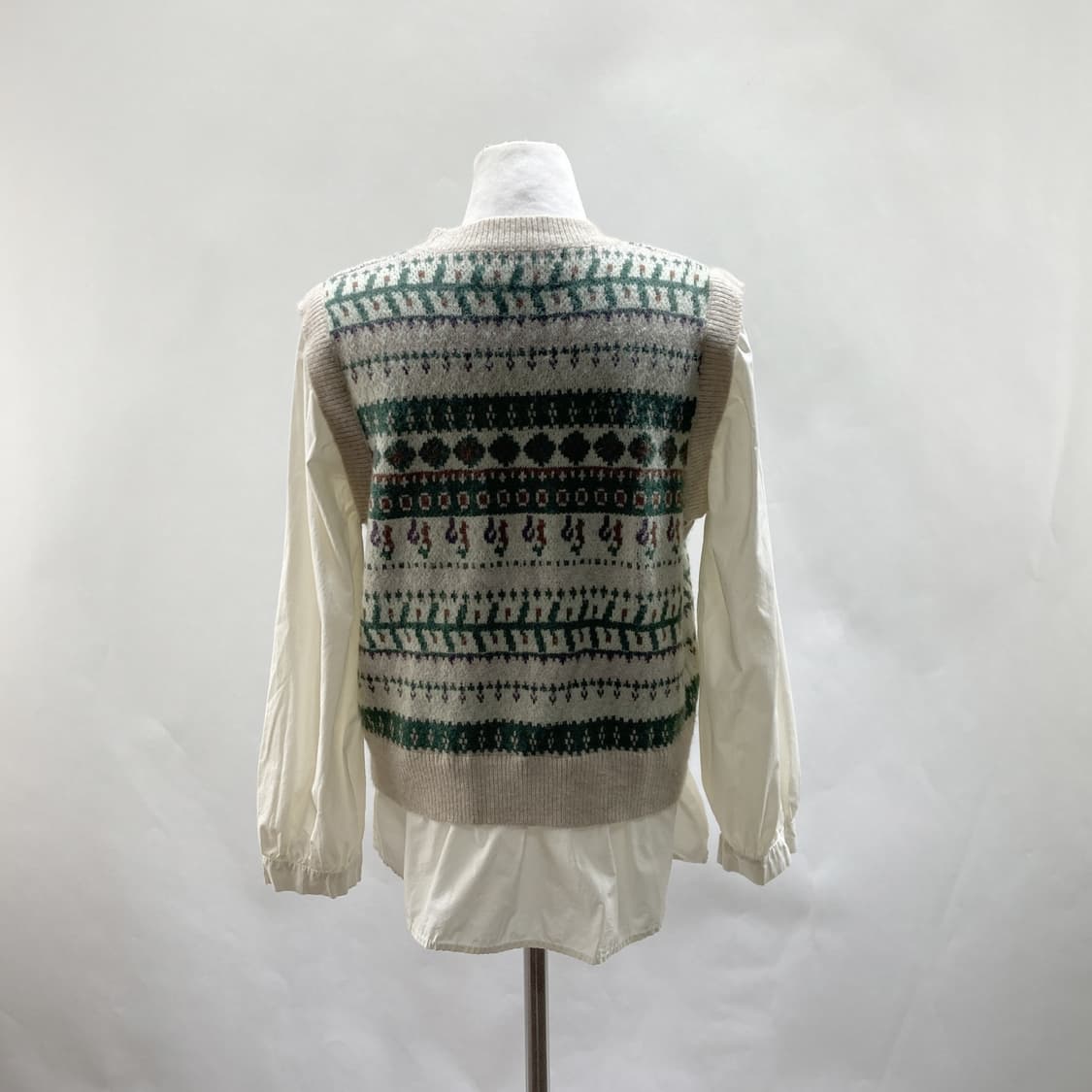 에잇세컨즈 2022 여 니트레이어드셔츠 SM 상품이미지3