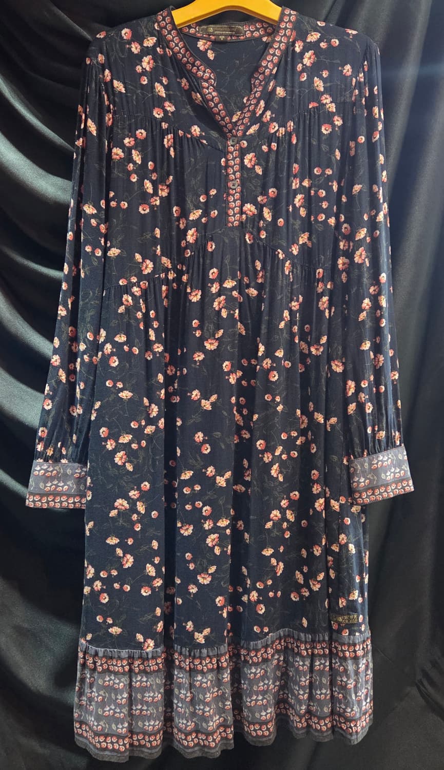 써스데이아일랜드 플라워 패턴 원피스 상품이미지1