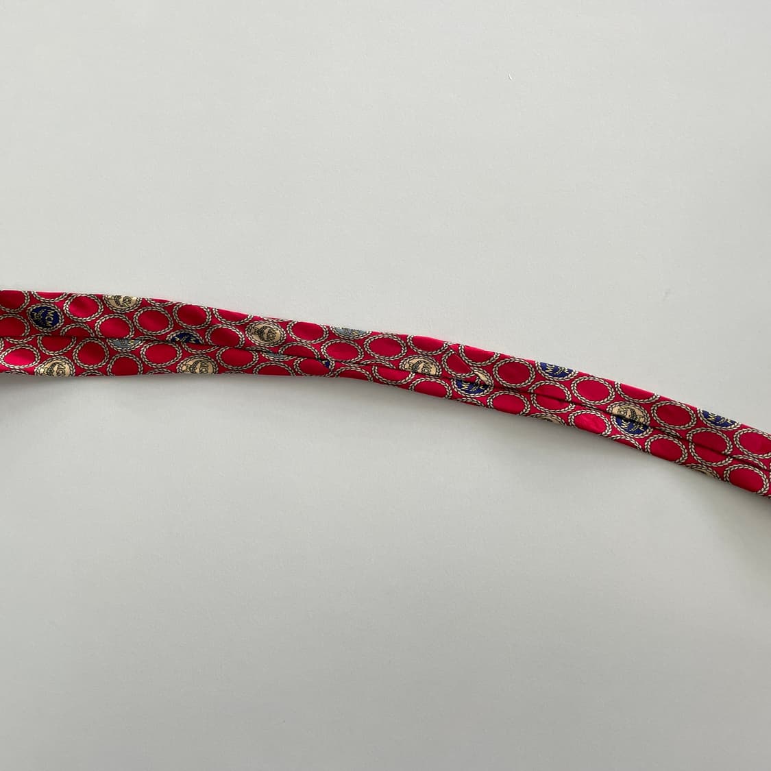 MCM 엠씨엠 레드 패턴 넥타이 상품이미지7