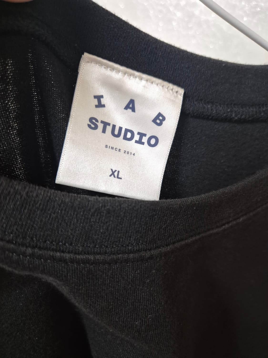 아이앱 블랙 글로우 반팔티 XL 상품이미지6