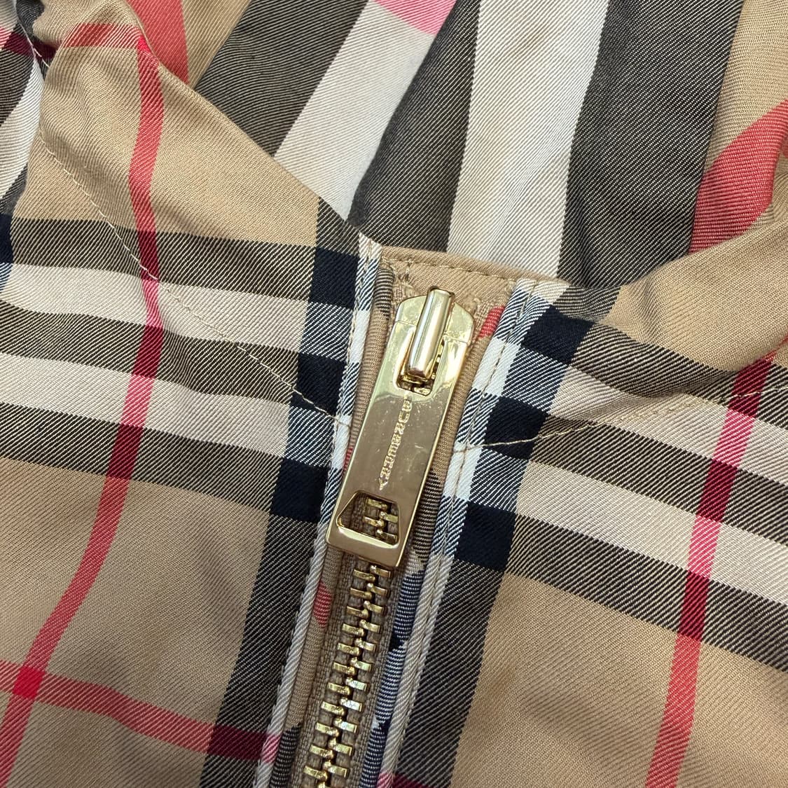 정품 버버리 체크 후드 바람막이 자켓 상품이미지9