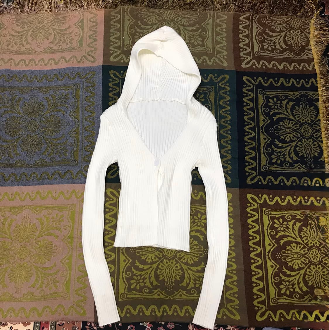 pinterest layered hood long sleeve 상품이미지1