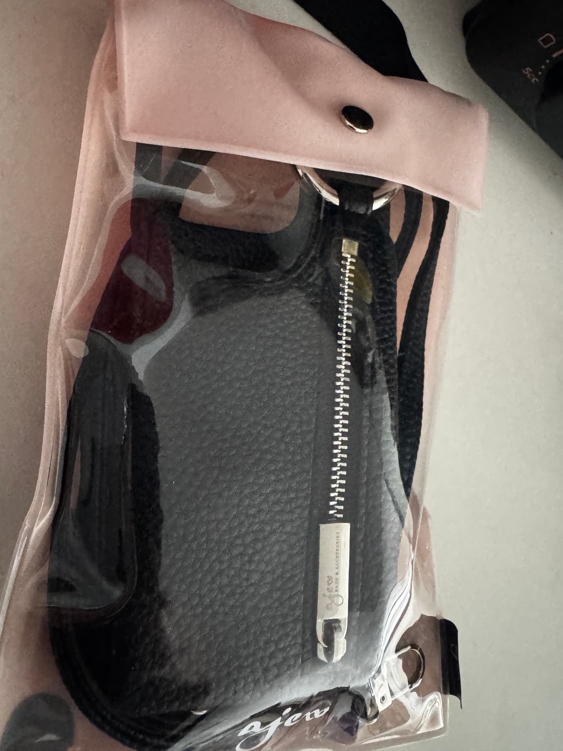 (정품/새상품)Ajew 아이폰 15 프로 pro 케이스 블랙 상품이미지3