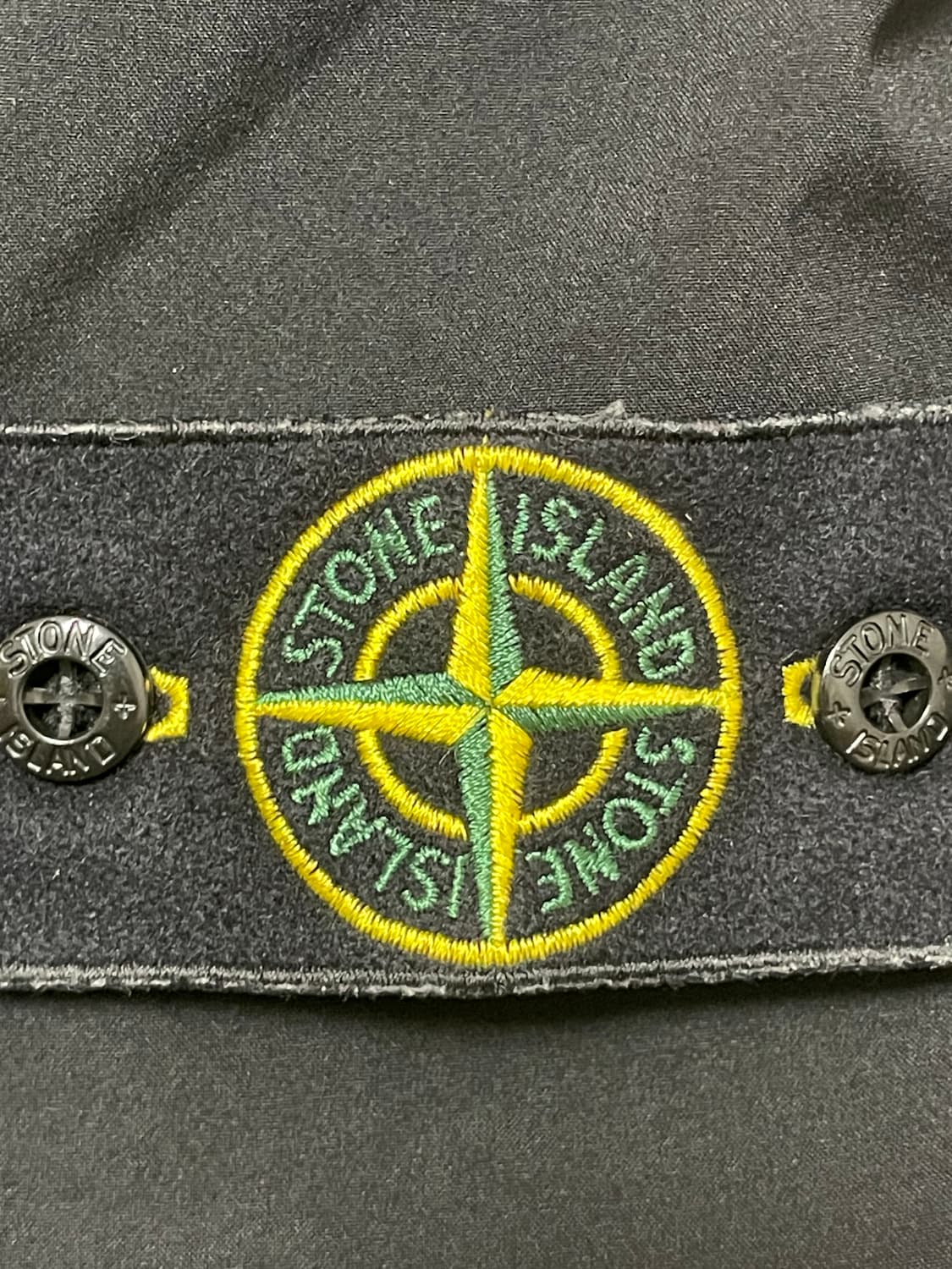 [ S ] 정품 스톤아일랜드 라이트 소프트쉘 블랙 상품이미지4