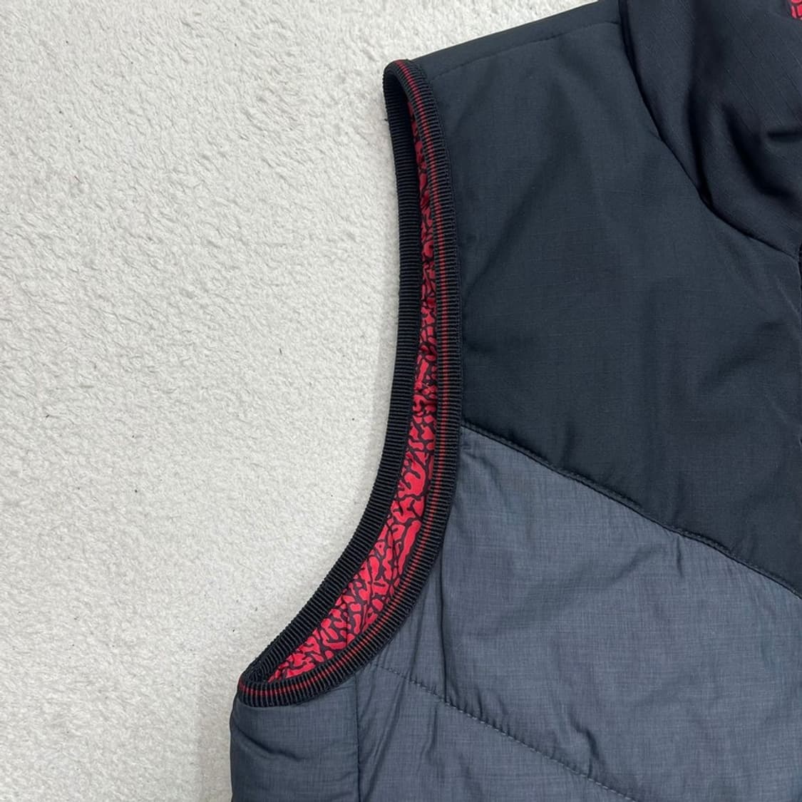 나이키 조던 코끼리패턴 리버시블 조끼패딩 XS 상품이미지3