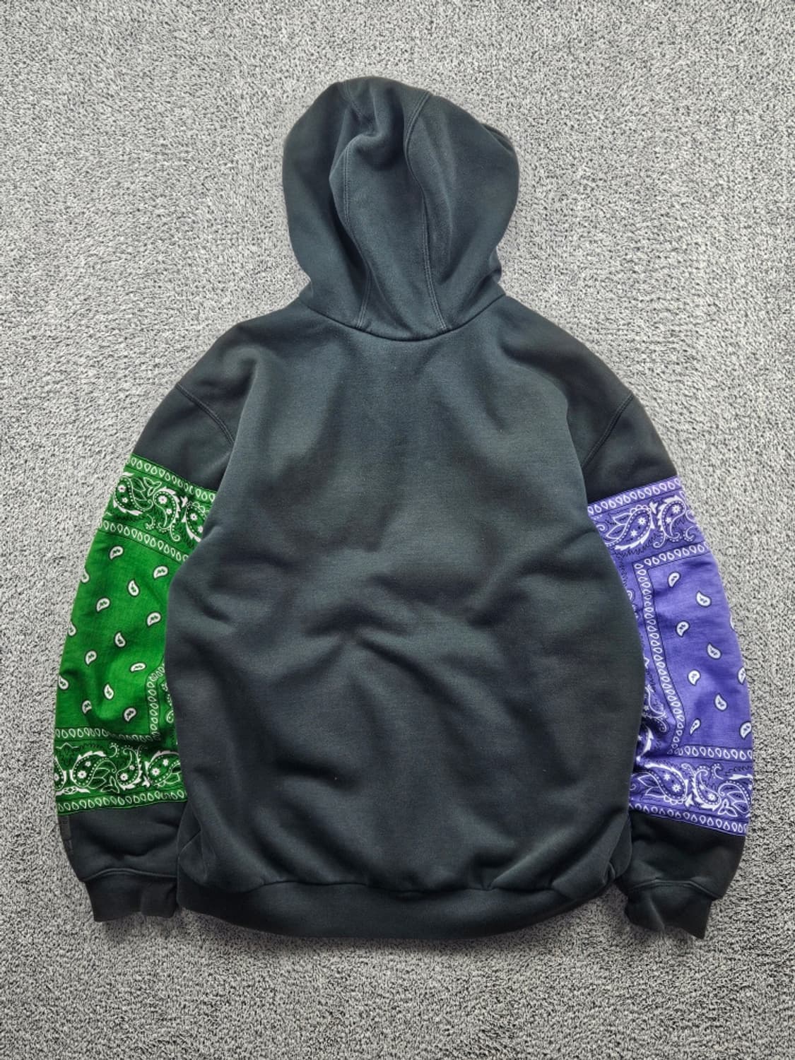 칼하트 페이즐리 반다나 커스텀 스웻 후드 집업 ( M ) / 11486 상품이미지5